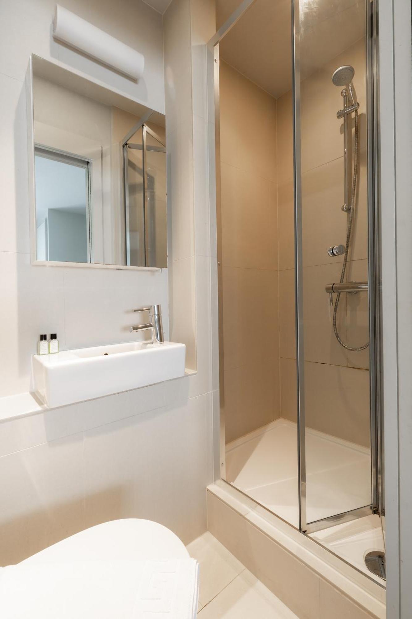Stayinn Holborn London Eksteriør bilde